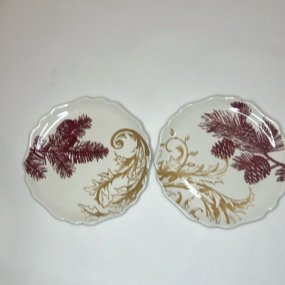 Reba Harmony Holiday Scroll White Scalloped Dessert Salad Plate 8 1/4 Inch Set 2